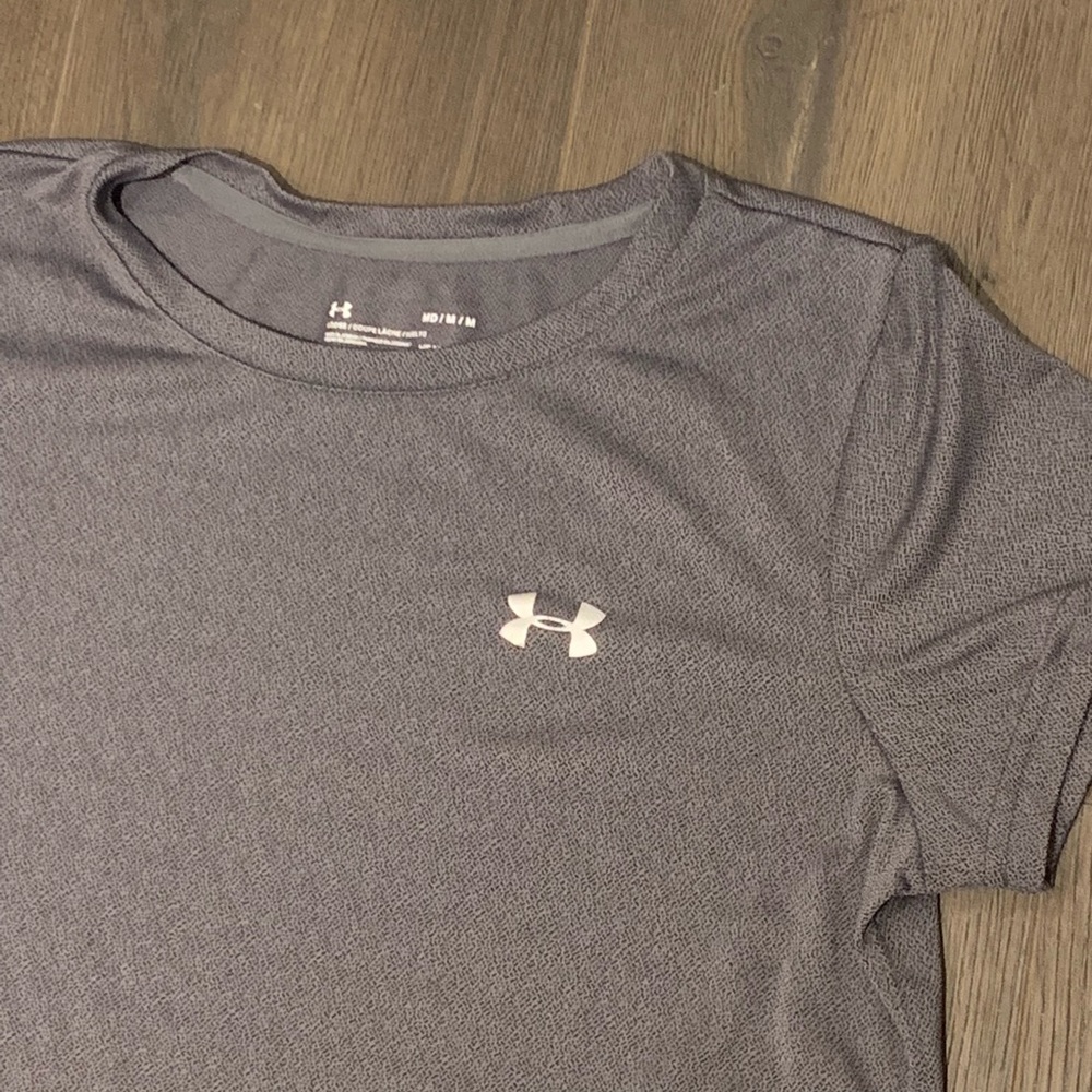 Under Armour Short Sleeve Shirt